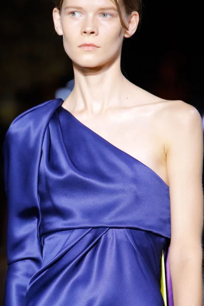 Look 38